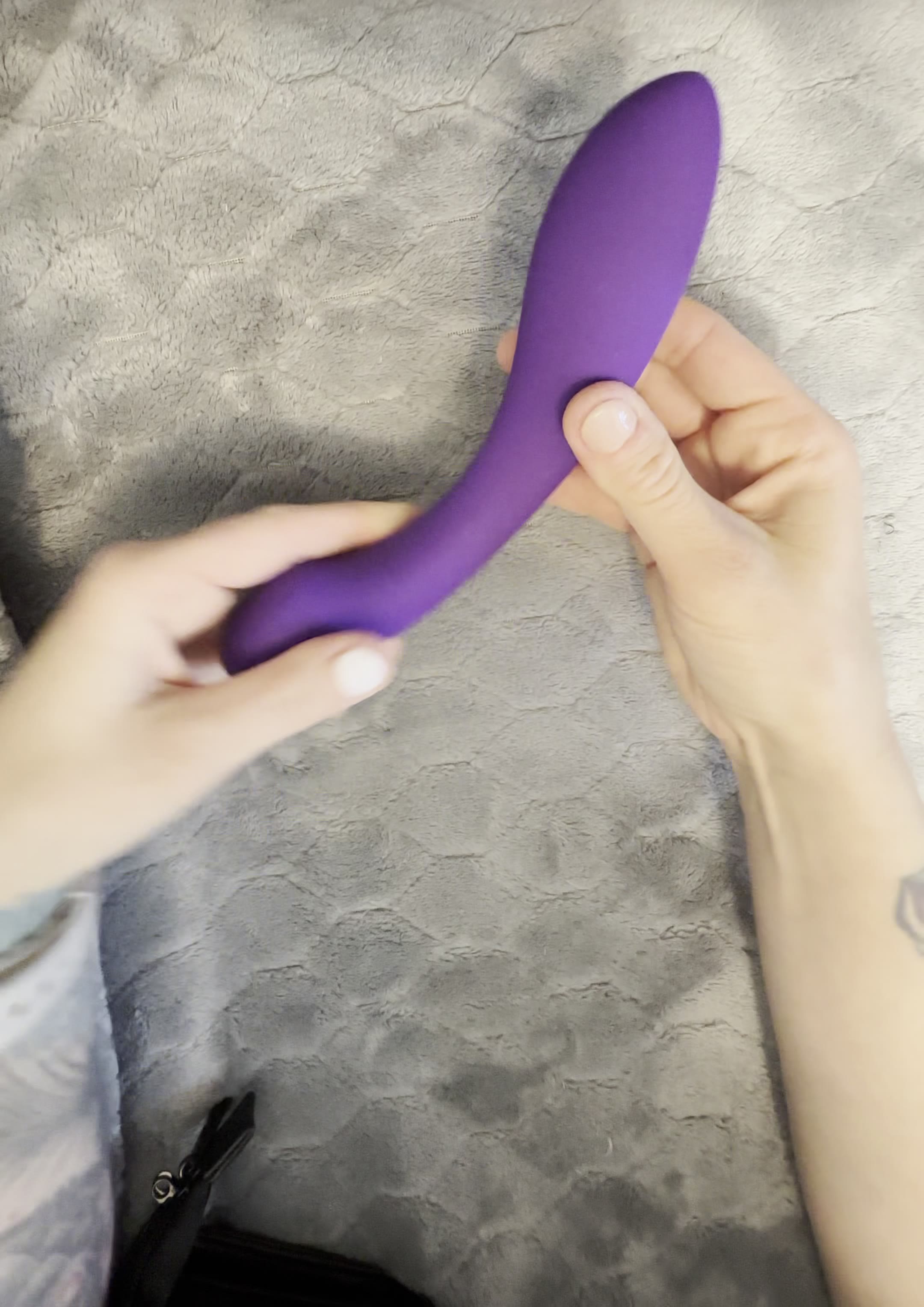 Desire Luxury Weighted Curved Double Ended Dildo. Slide 2