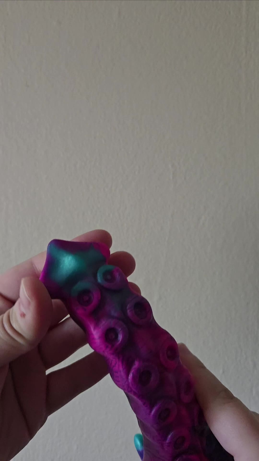 Uberrime Xenuphora. Slide 2